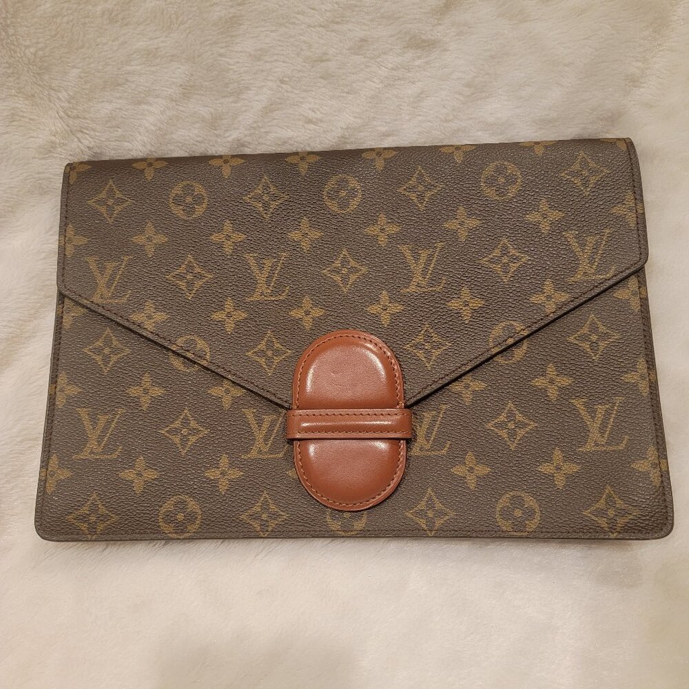 Authentic Louis Vuitton Ranelagh Bag – Excellent Condition